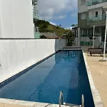 Lazer Completo E Ar Condicionado Nos Quartos