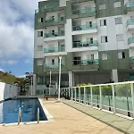 Lazer Completo E Ar Condicionado Nos Quartos