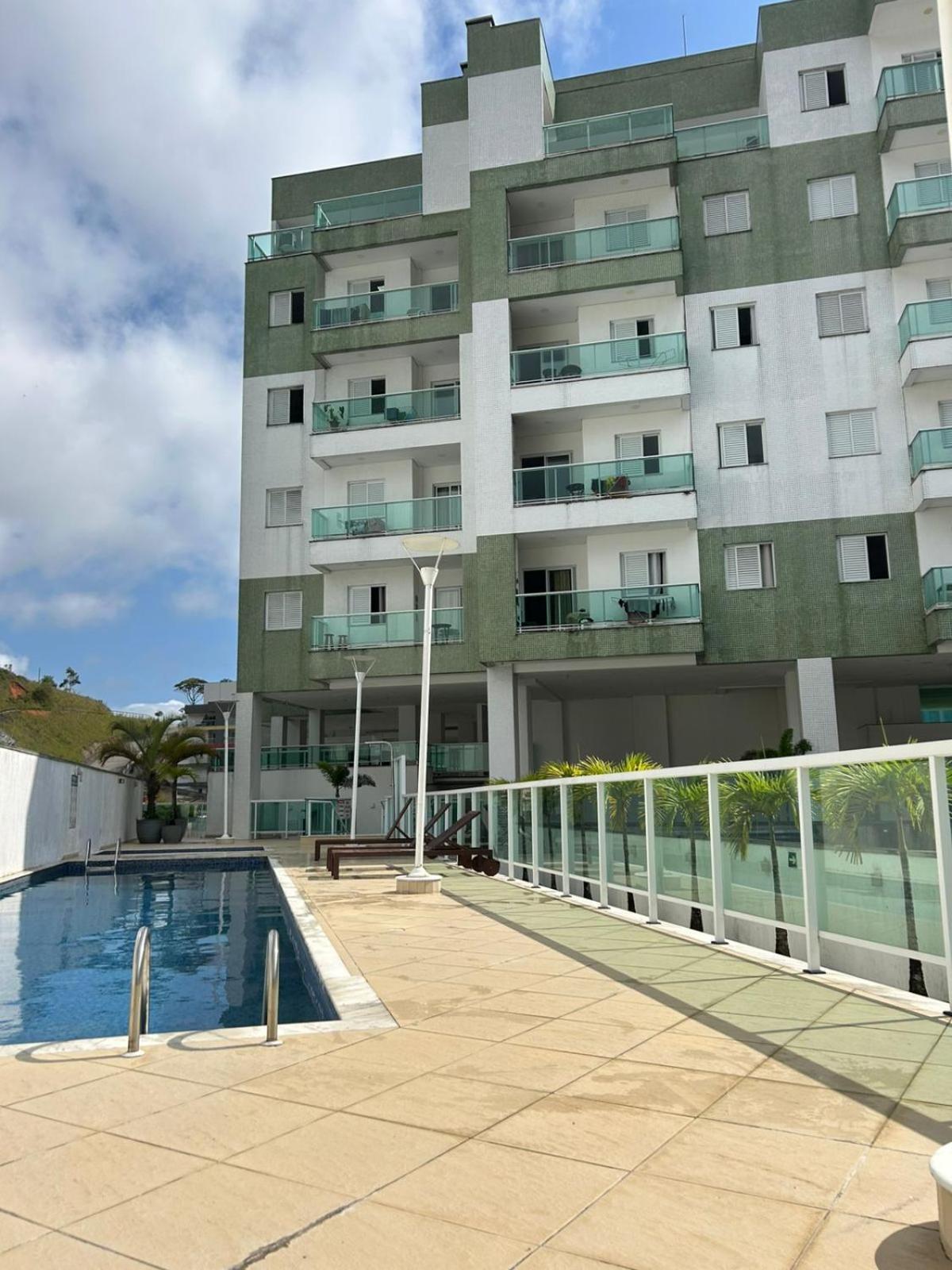 Apartamento Lazer Completo E Ar Condicionado Nos Quartos *